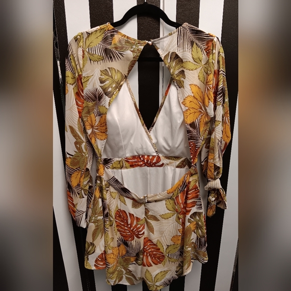 Jungle print romper - Picture 2 of 10